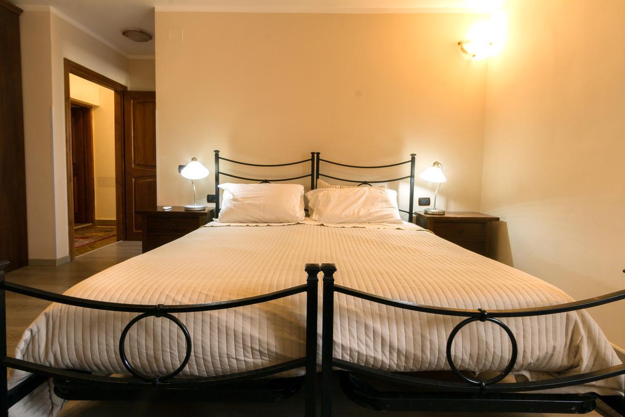 La Bella Casa Del Cuoco Hotel Кампи Бизенцио Екстериор снимка
